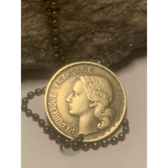 1951 Vintage Circulated France 50 francs coin pendant French. Great Gift 🎁 - Picture 3 of 4